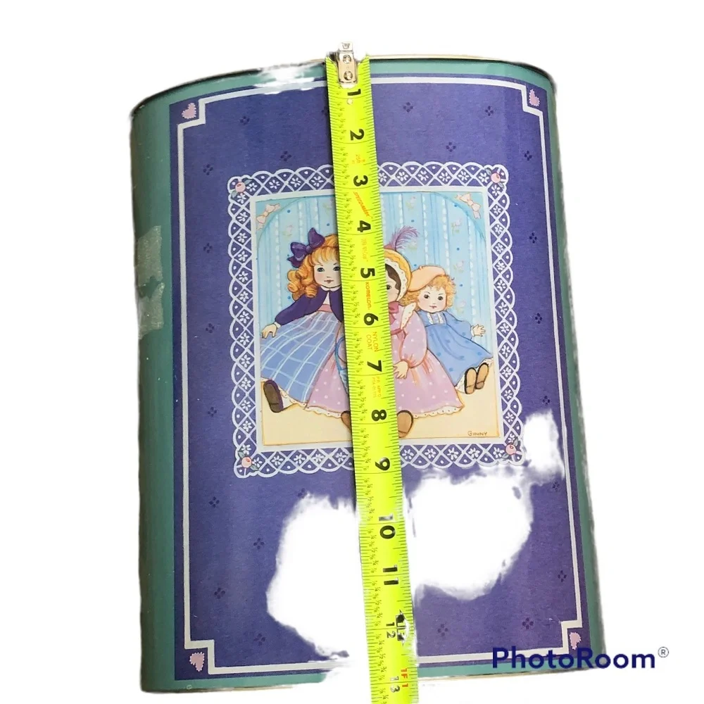 Tin Metal Oval Waste Basket Trash Can Girls’ Art Print -Ginny